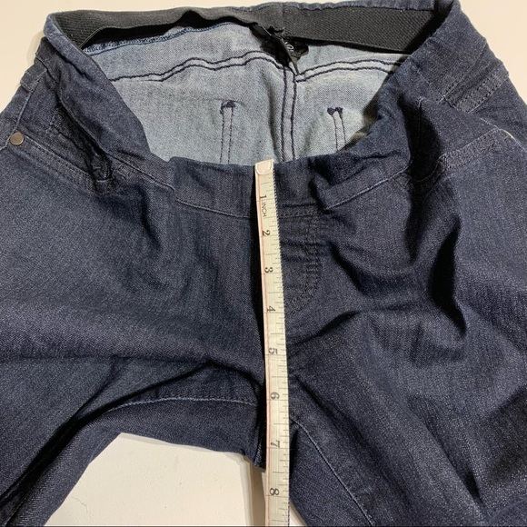 LOVED by Heidi Klum maternity jeans - Picture 5 of 6